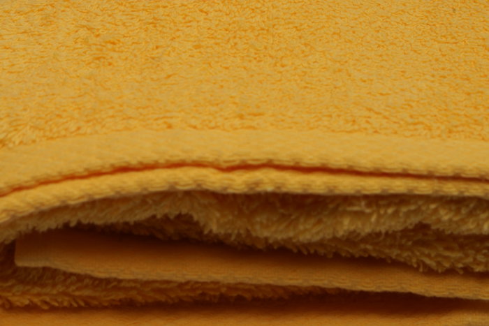 Mijölnir Toalla de mano Amarillo oscuro
